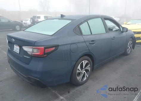 2024 Subaru Legacy Premium z USA, uszkodzony, nr VIN 4S3BWAC61R3011064